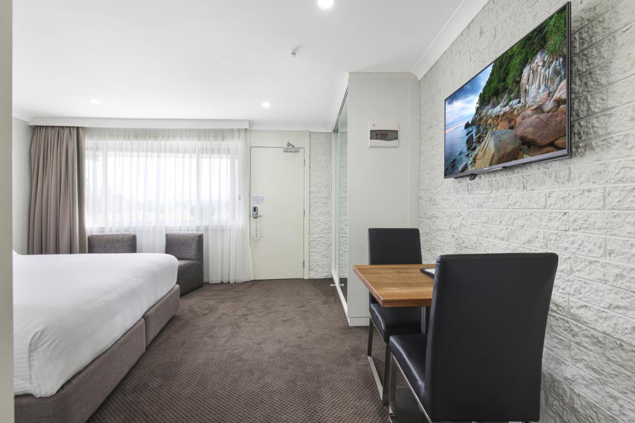 The Duck Inn Apartments Tamworth Eksteriør billede